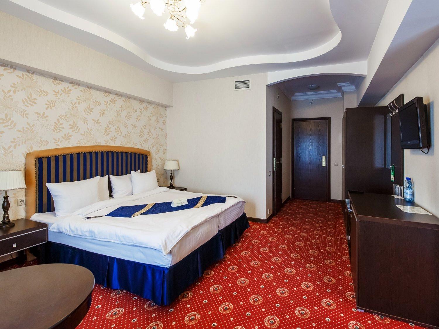 Moscow holiday. Москоу Холидей отель. Москоу Холидей в Мневниках. Отель Moscow Holiday Hotel. Мневники 3 отель.