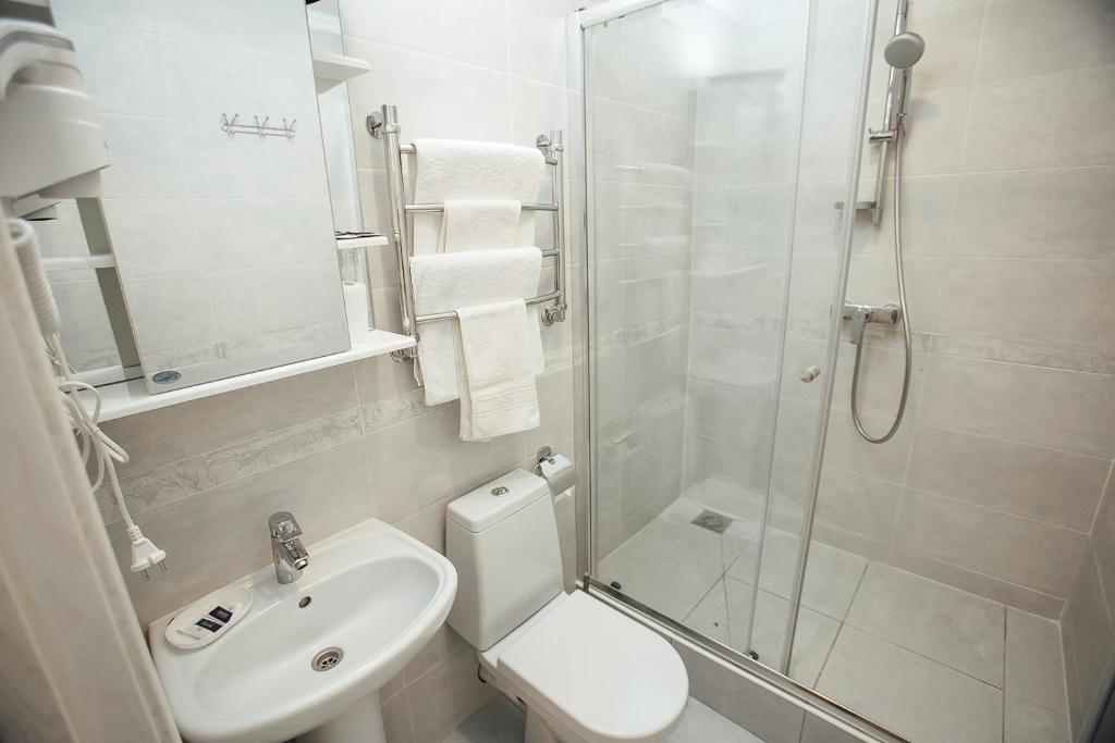 Парк-отель "Паустовский" п. Солотча Загородный парк-отель "Паустовский" - это 43