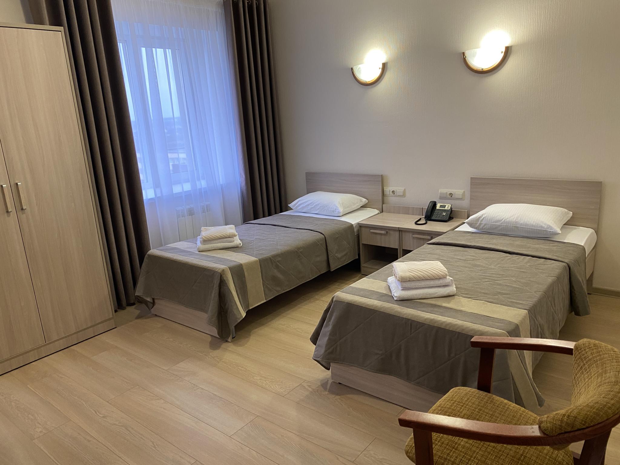 Отель Славянка (Slavyanka) 3* (Анапа: Пионерский проспект) - бронирование номеро