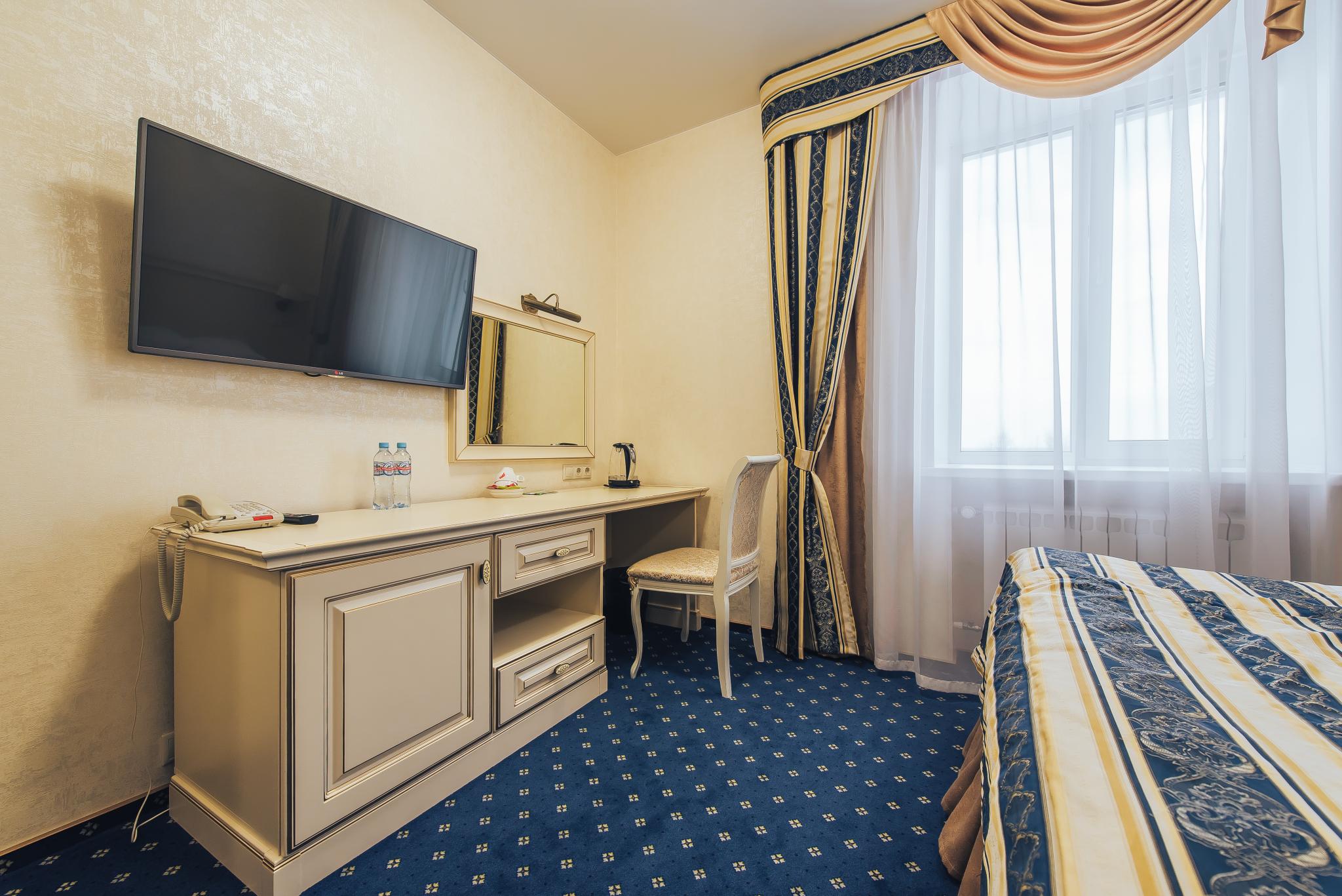 Отель Честер 4*, Владимир, цены от 5200 руб. 101Hotels.com