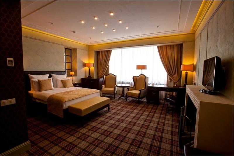 Отель western hotel. Best Western Plus Spasskaya Hotel Тюмень. Бэст вестерн плюс Спасская. Бест вестерн плюс Тюмень. Отель best Western.