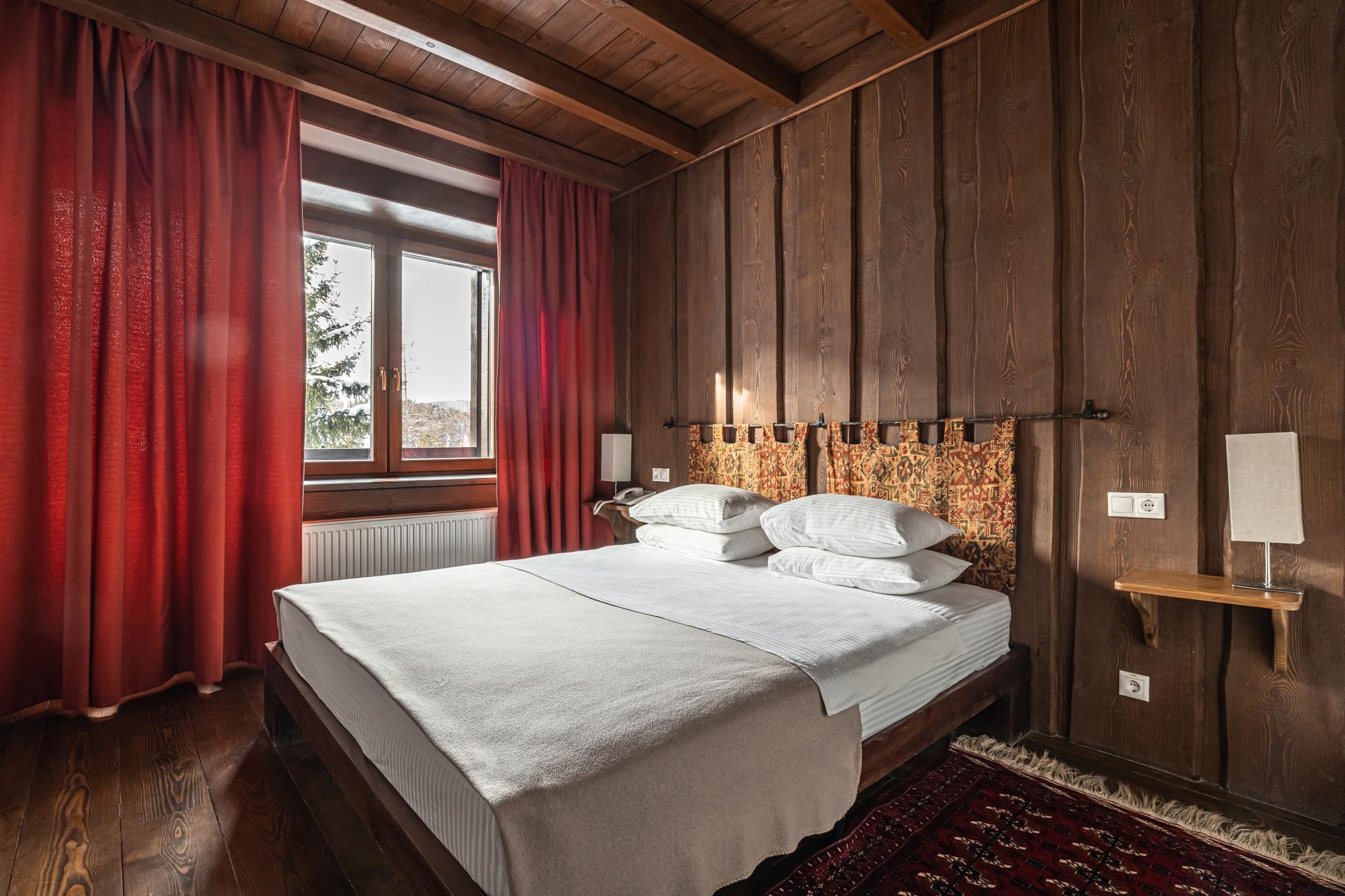 Отель Гладенькая (Gladenkaya) 3* (Республика Хакасия: Саяногорск) - бронирование