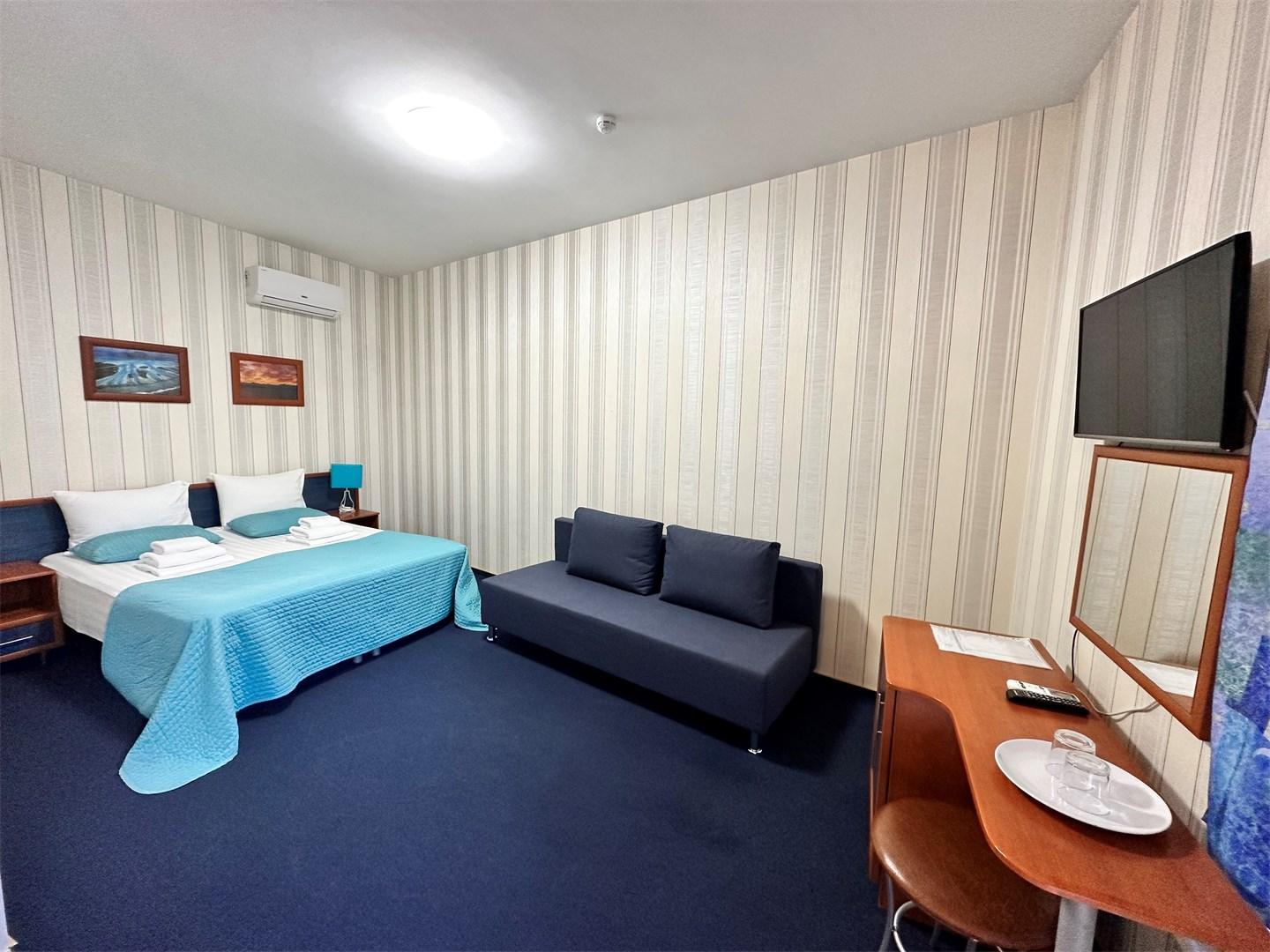 Гостиница "Фрегат"**** в Петрозаводске (Россия) - отзывы, цены на туры, адрес на