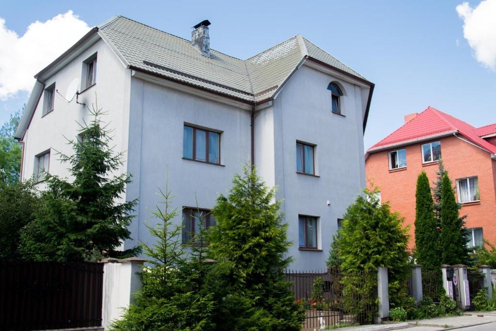 Ул калининградская. Ул Тихая Калининград. In like Hostel Калининград Тихая 17. In like отель Калининград. Гостиница Шкиперская в Калининграде.