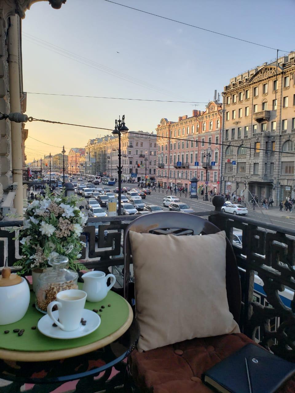 Премьера петербурга. Отель Невский Санкт-Петербург. Отель в Питере на Невском. Бутик отель Санкт Петербург на Невском. Гостиница премьера на Невском проспекте.