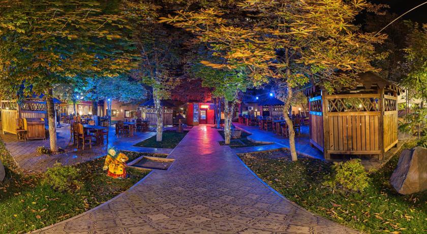 Каштан, кафе, Невская улица, 6а, Волгоград - 2ГИС