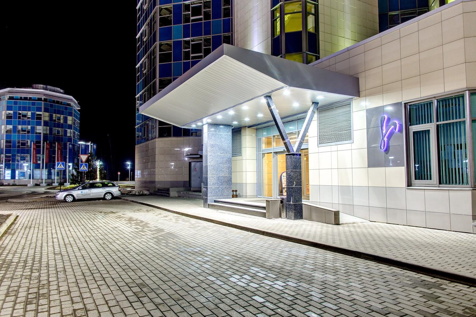 Отель skypoint международное шоссе, 28б. Корпус дельта скайпоинт. Международное шоссе 28б. Скай пойнт шереметьево. Международное шоссе 28б.