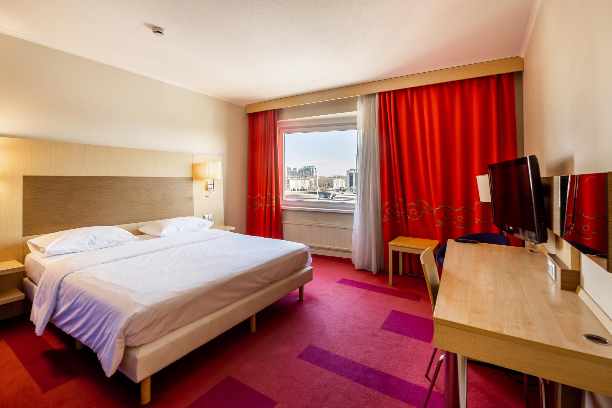 Отель космос санкт петербург фото