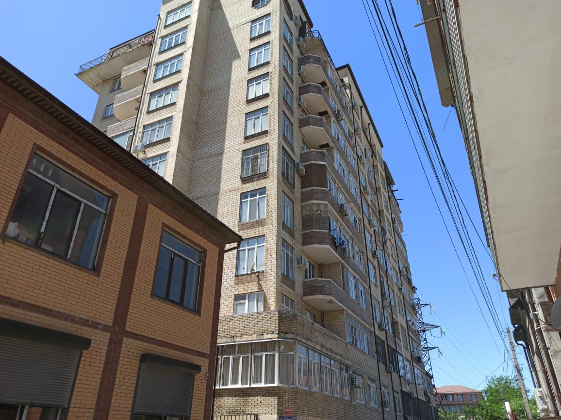 Reviews of Gurmaniya, Republic of Daghestan, Makhachkala, Maksima Gorkogo Street