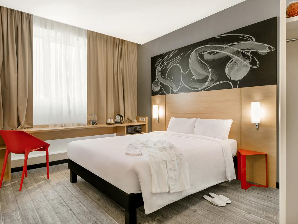 Ibis Geneve Petit Lancy, гостиница, Швейцария, Ланси, Chemin des Olliquettes 8 -