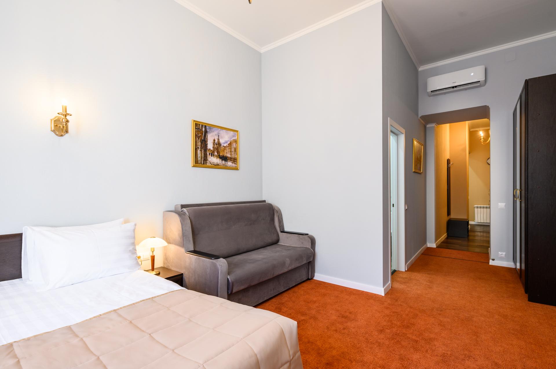 Миллениум малая морская ул 19 фото Миллениум малая морская ул 19 фото