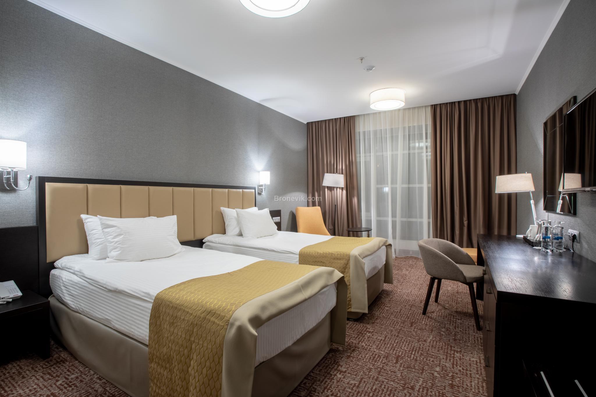 Holiday Inn Chelyabinsk (Холидей Инн Челябинск), Челябинск, - цены на  бронирование отеля, отзывы, фото, рейтинг гостиницы