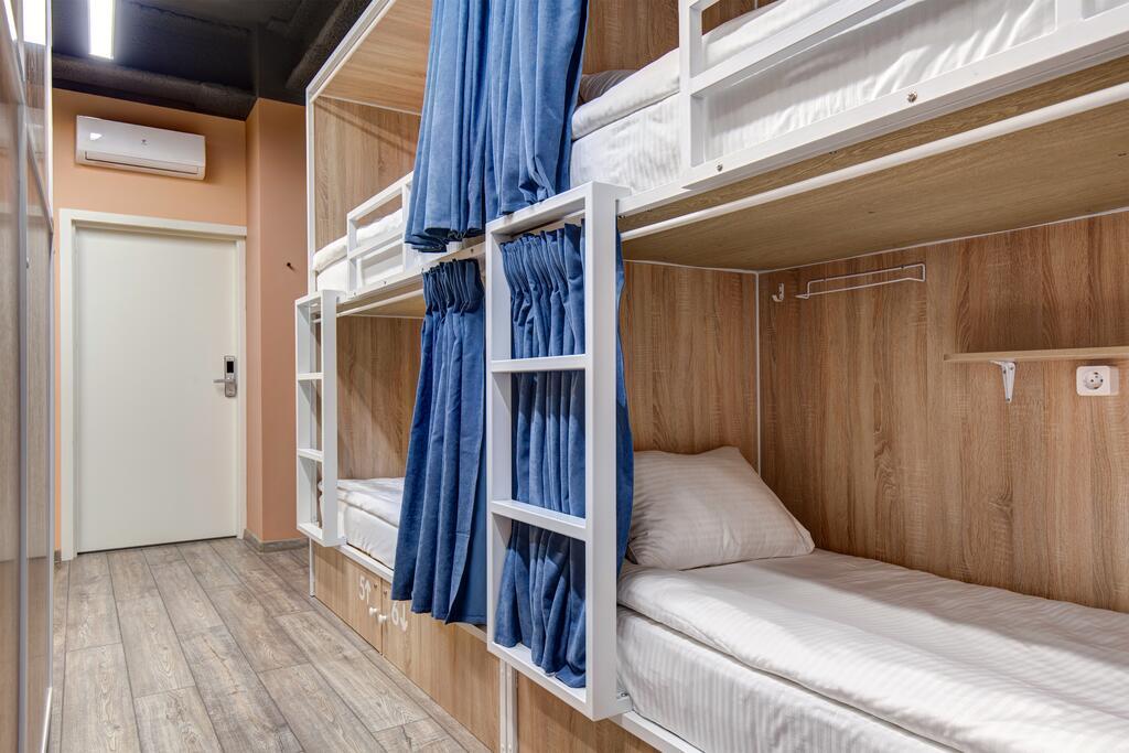 Хостел екб. Roomy Hostel ЕКБ. Roomy Hostel Екатеринбург. Roomy Hostel ул Добролюбова 16/2. Roomy Hostel ул. Добролюбова, 16/2, Екатеринбург.