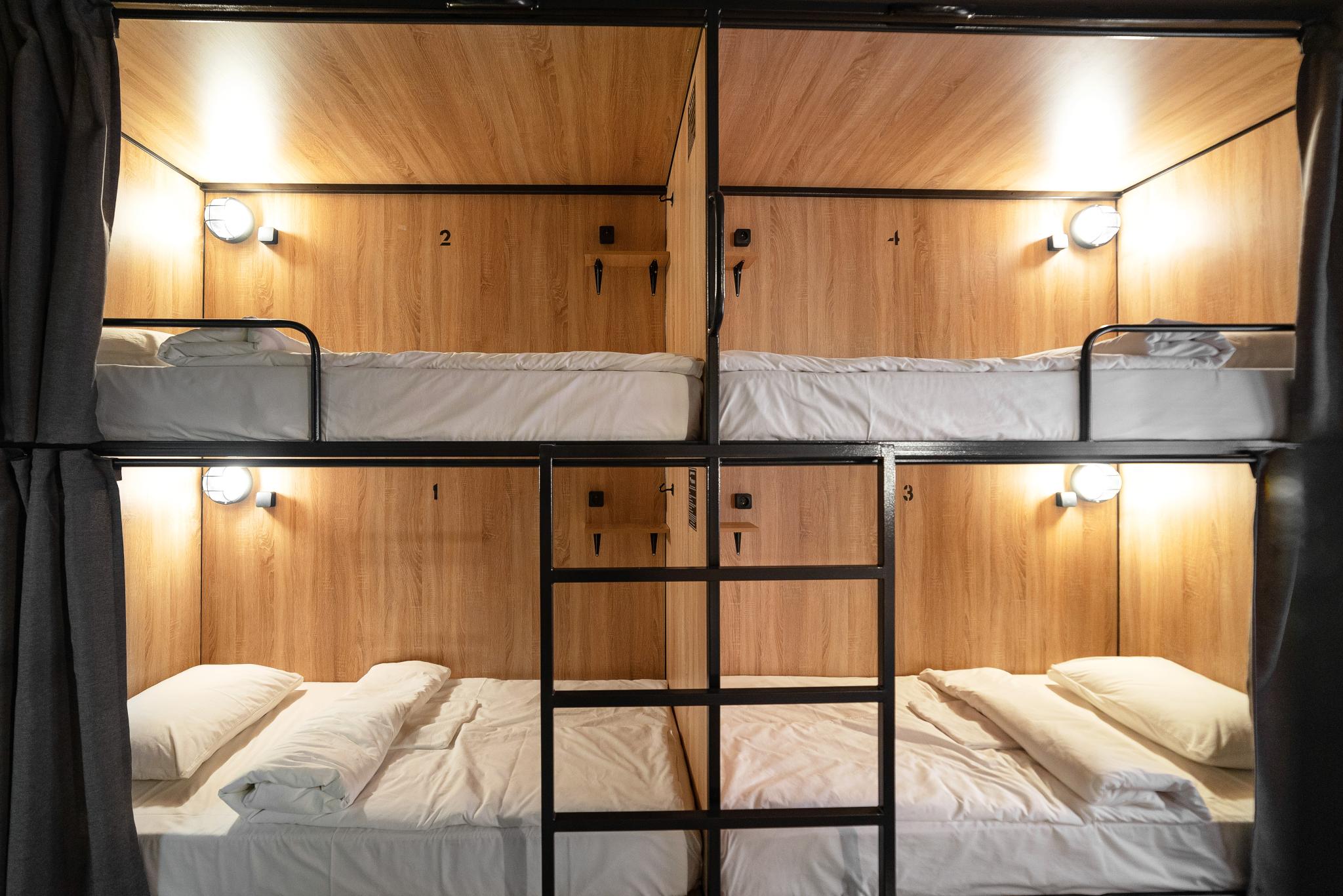 Sleep Box Hostel (Слип Бокс Хостел), Барнаул, - цены на бронирование отеля,  отзывы, фото, рейтинг гостиницы