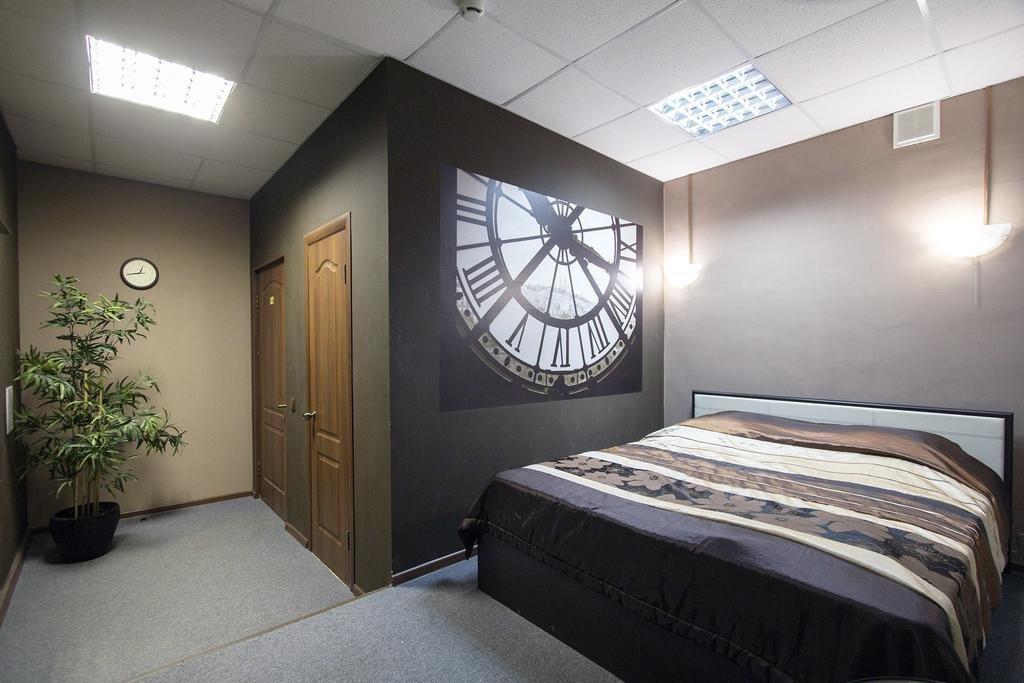 Гостиница city star пермь. Отель city пермь. Отель city пермь. Монастырская 14а пермь сити стар. Мини отель сити пермь.