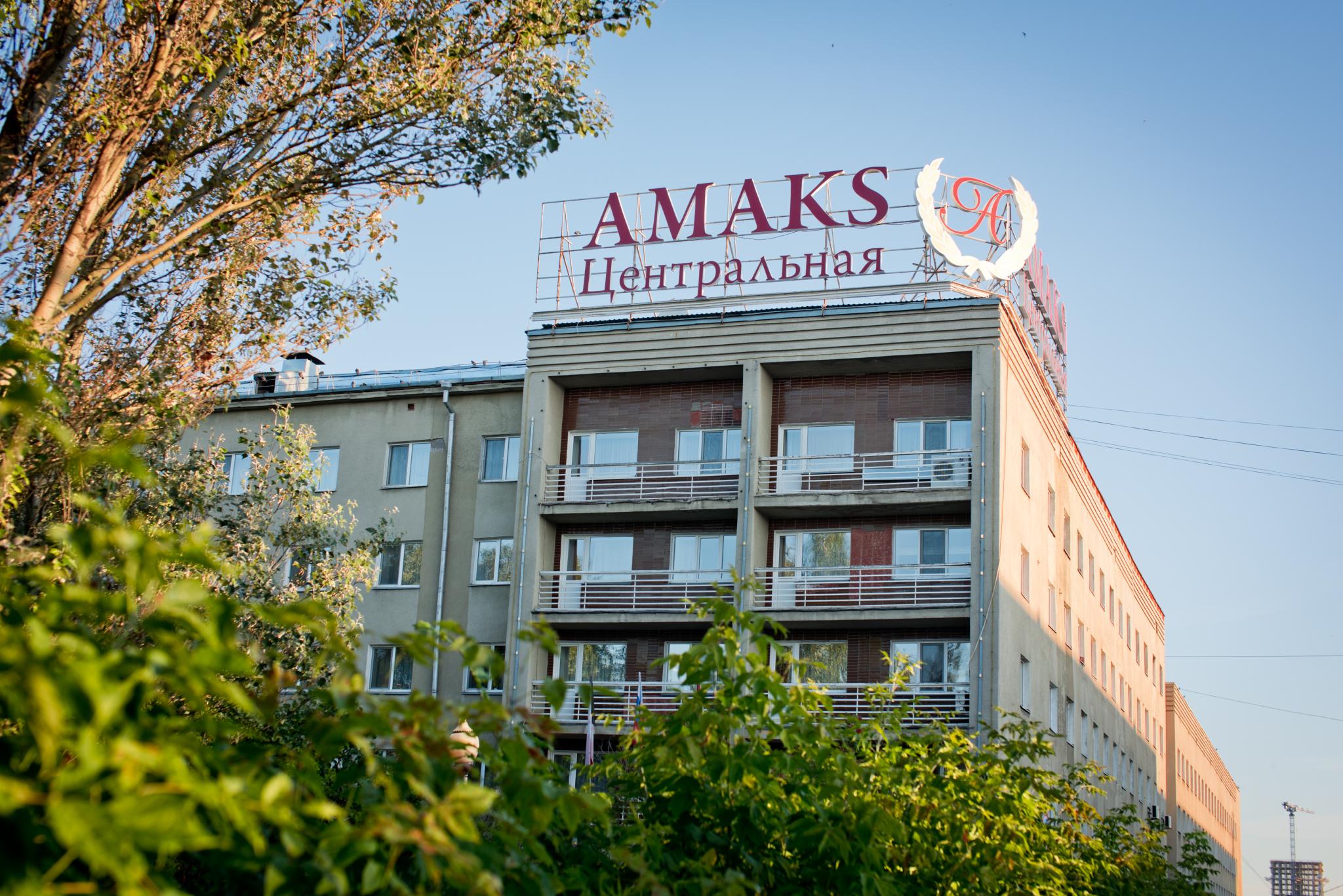 Deryabin Hotel, Hotel reviews and Room rates