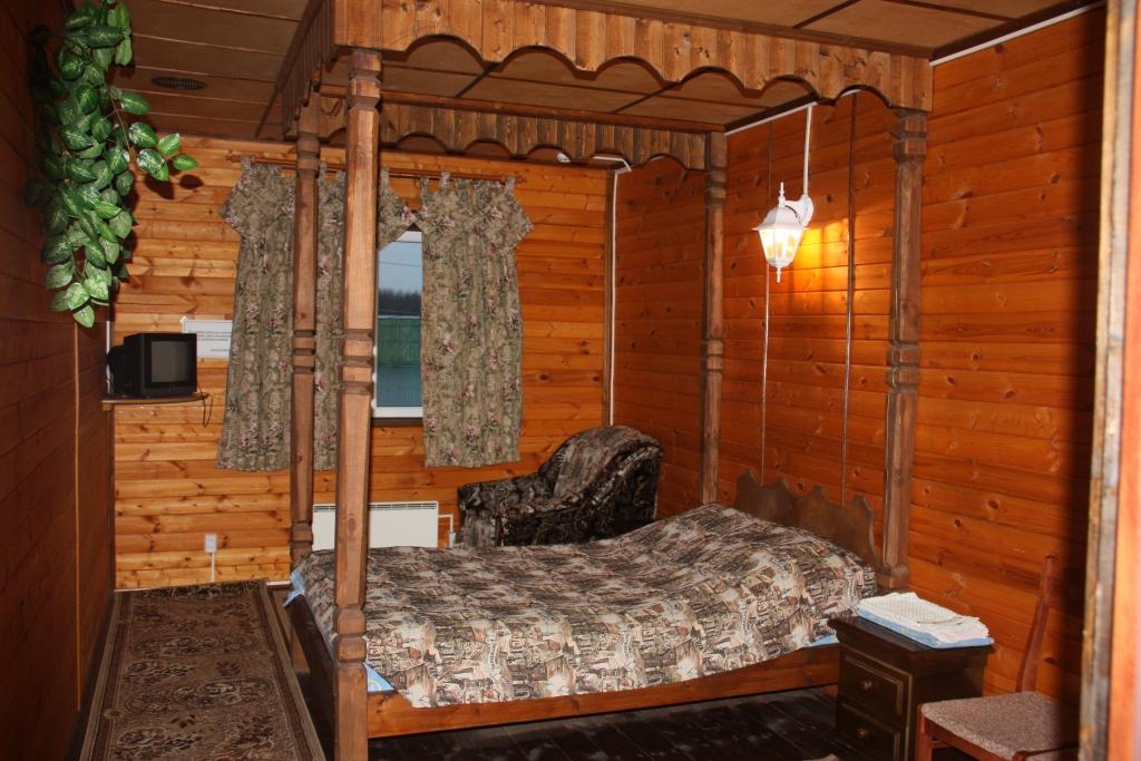 Переславль залесский где переночевать. Переяславль залесский гостинница. Веслево парк отдыха переславль залесский. Переславль залесский где переночевать. Трасса переславль залесский.