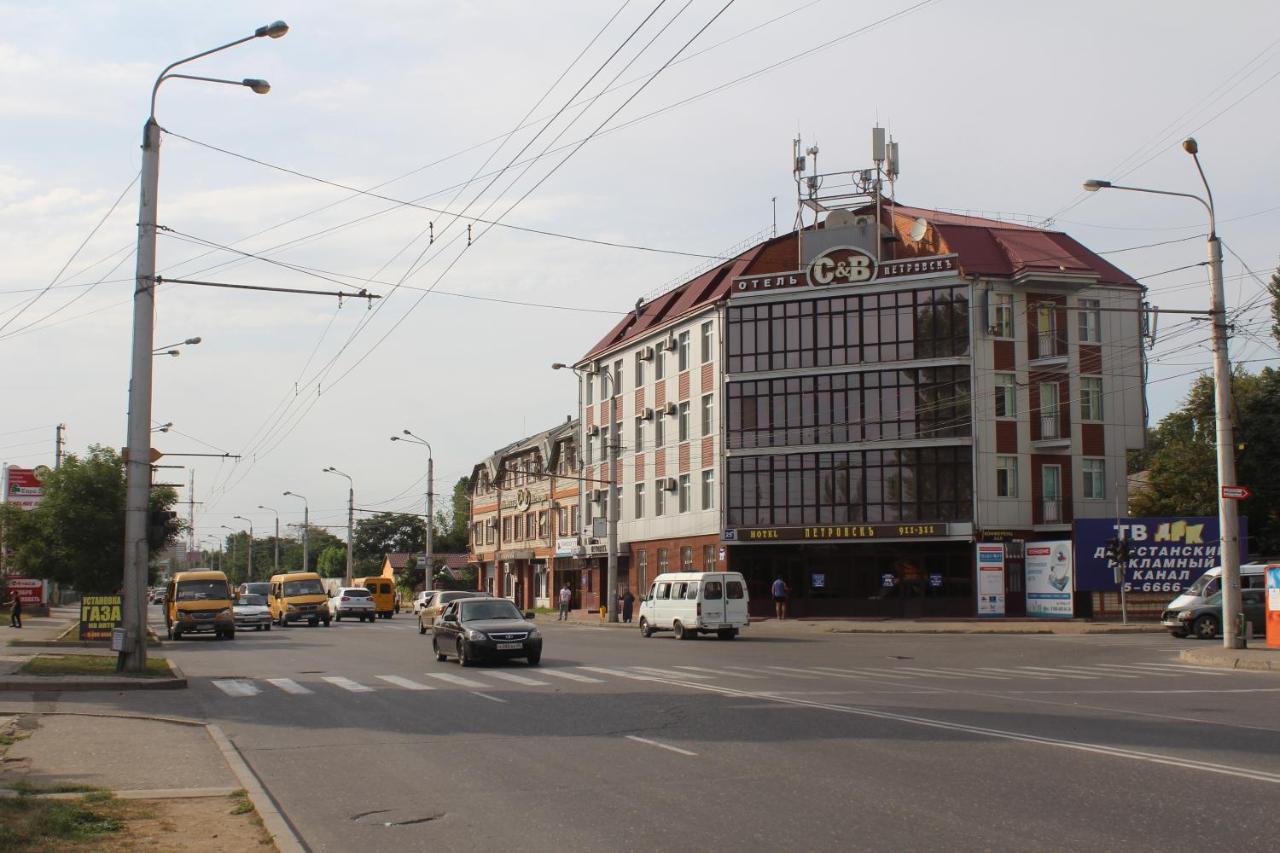 Петровск отель махачкала фото Петровскъ Махачкала, - бронирование онлайн, отзывы, фото, адрес