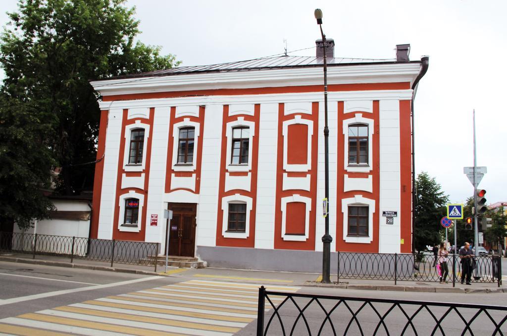 Улица красная