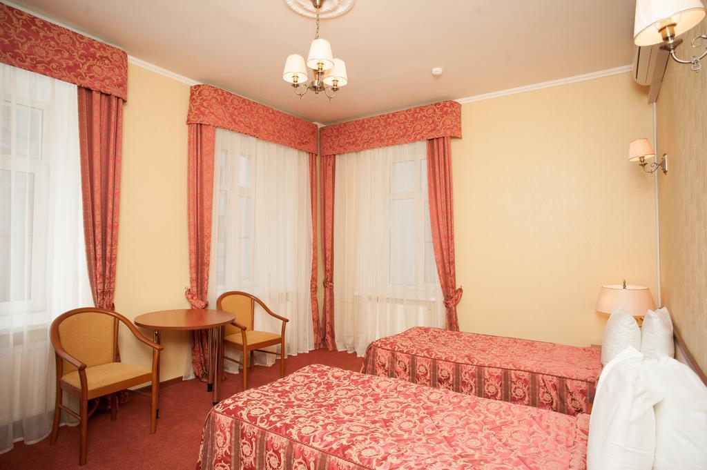 Отель минима москва рядом с красной площадью. Горотель. Отель красные ворота 2000. Минима метро красный ворота. Минима красные ворота отель москва.