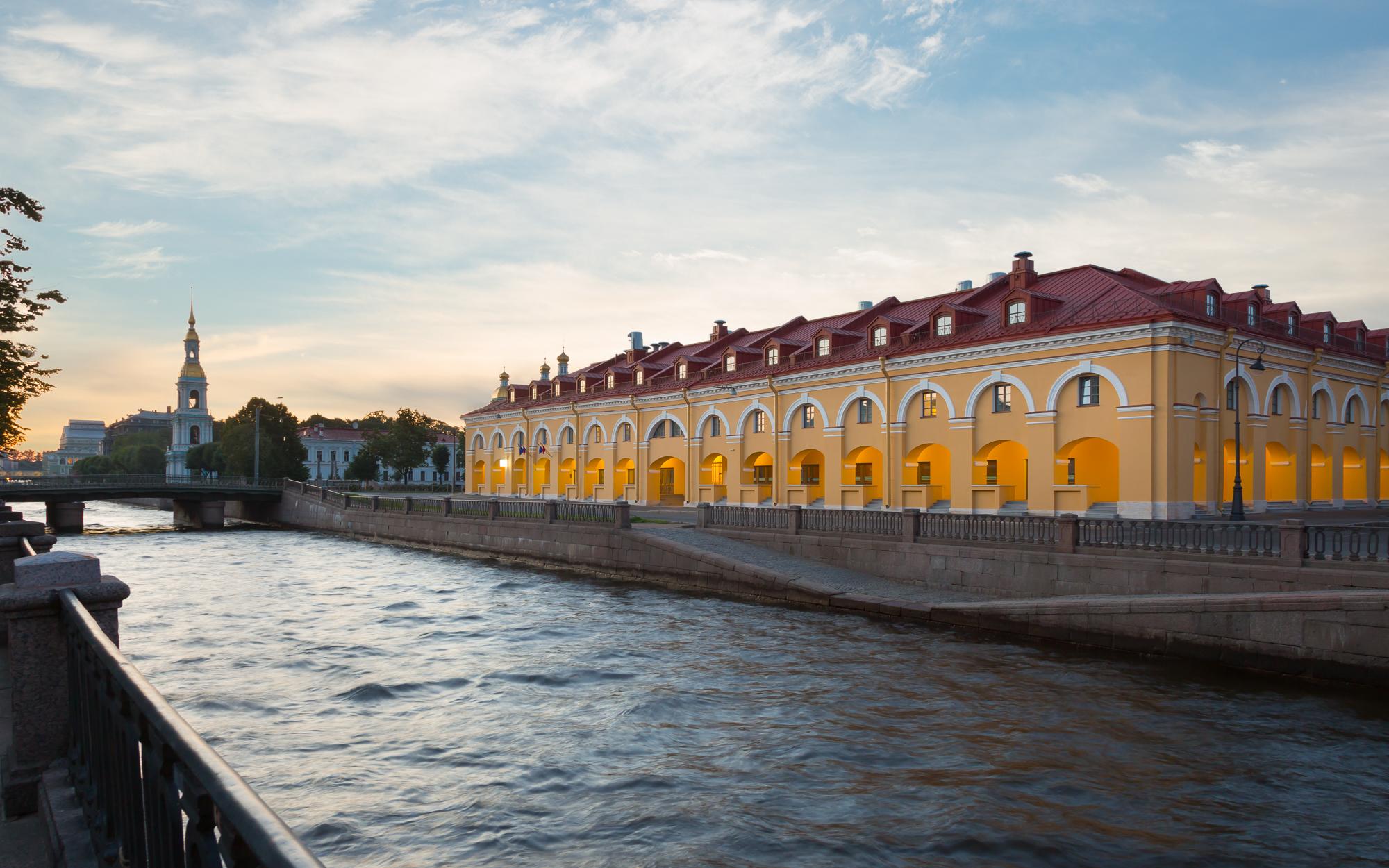 петербург театральная площадь