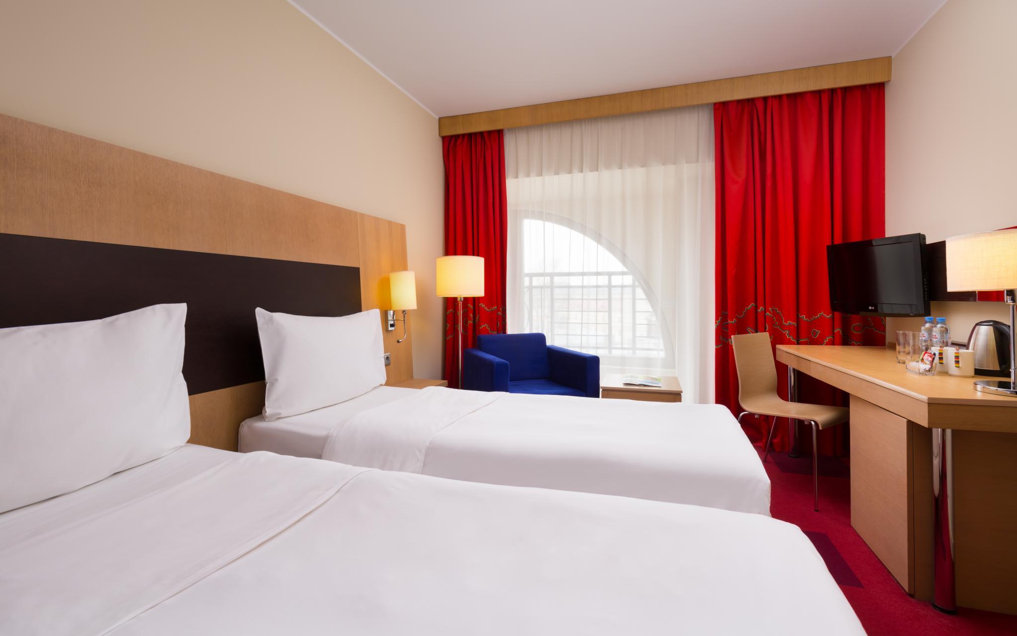 Park inn by radisson nevsky st petersburg. Park Inn Екатеринбург номера. Гостиница Рэдиссон Екатеринбург.