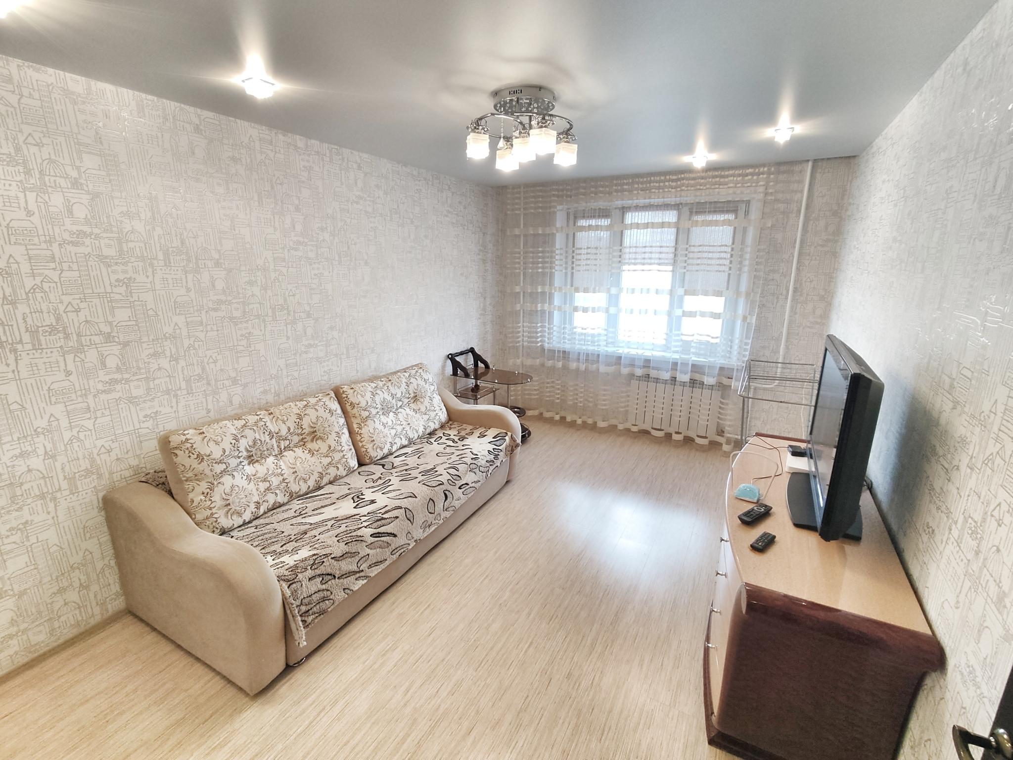 Купить 2-комнатную квартиру, 39.7 м² по адресу Иркутская область, Братск, Энгель