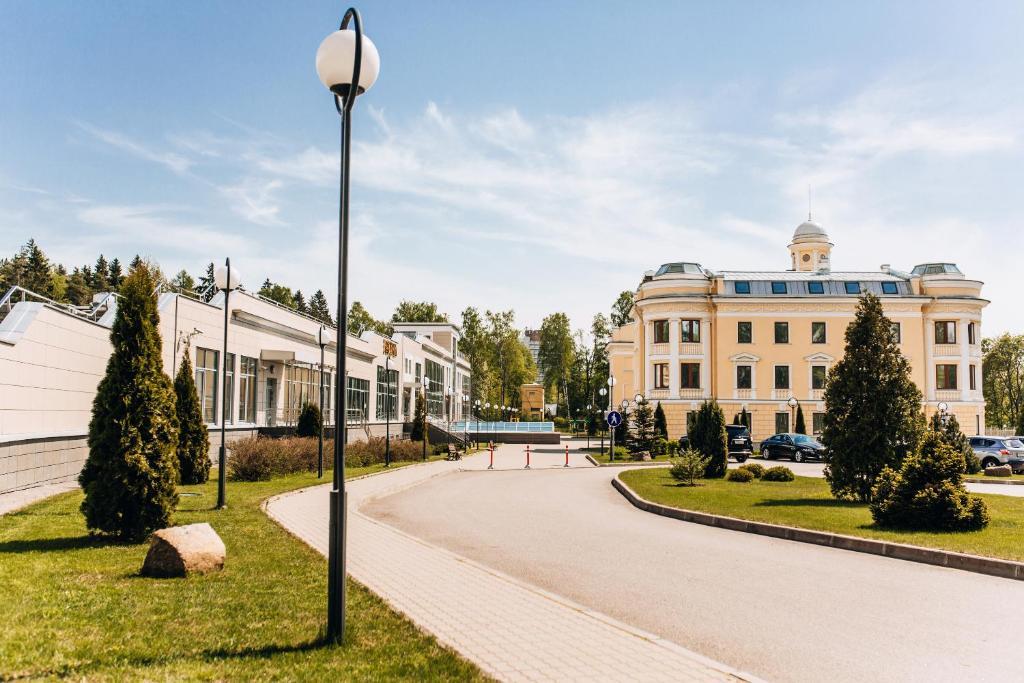 Резиденция репино