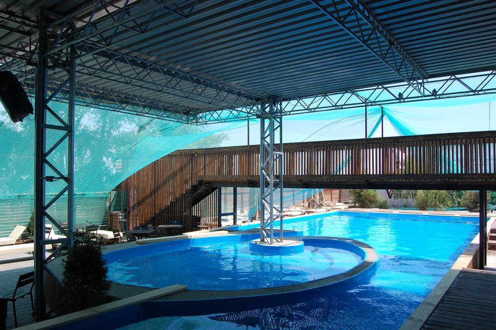 Гринвич парк таганрог адмирала клюйцы. Гринвич парк таганрог спа. Гринвич парк таганрог. Термальный комплекс «greenwich-park». Greenwich park ул адмирала крюйса 2а.