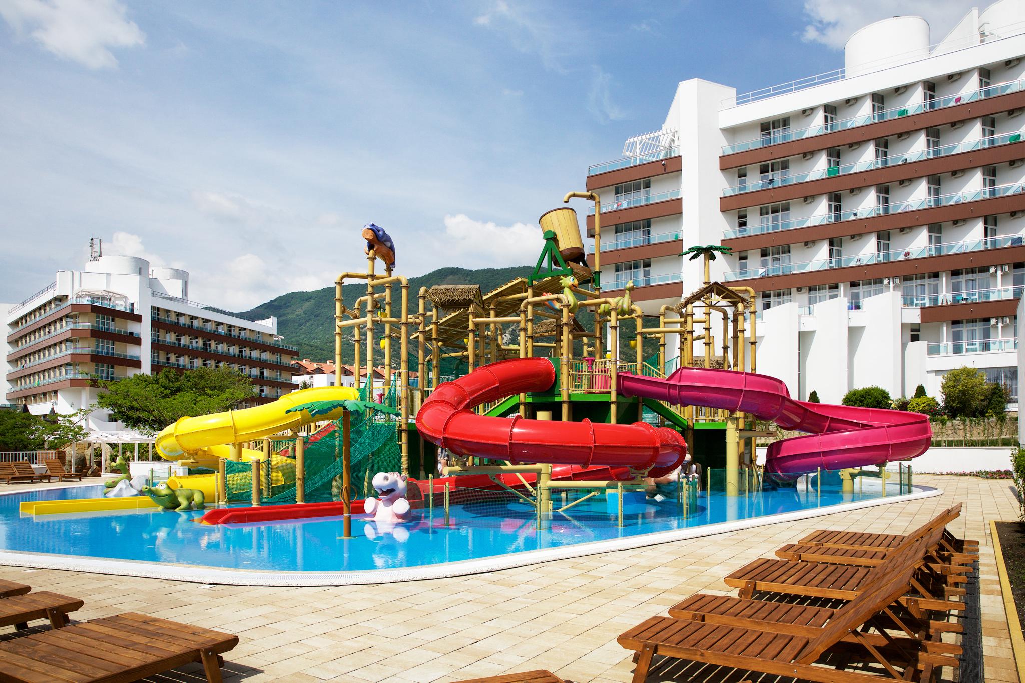 Семейные отели сочи все включено. Alean Family Resort Геленджик. «Alean Family Resort & Spa Biarritz / Биарриц» отель. Alean Family Biarritz 4 Геленджик. Alean Family Resort Spa Biarritz Геленджик.