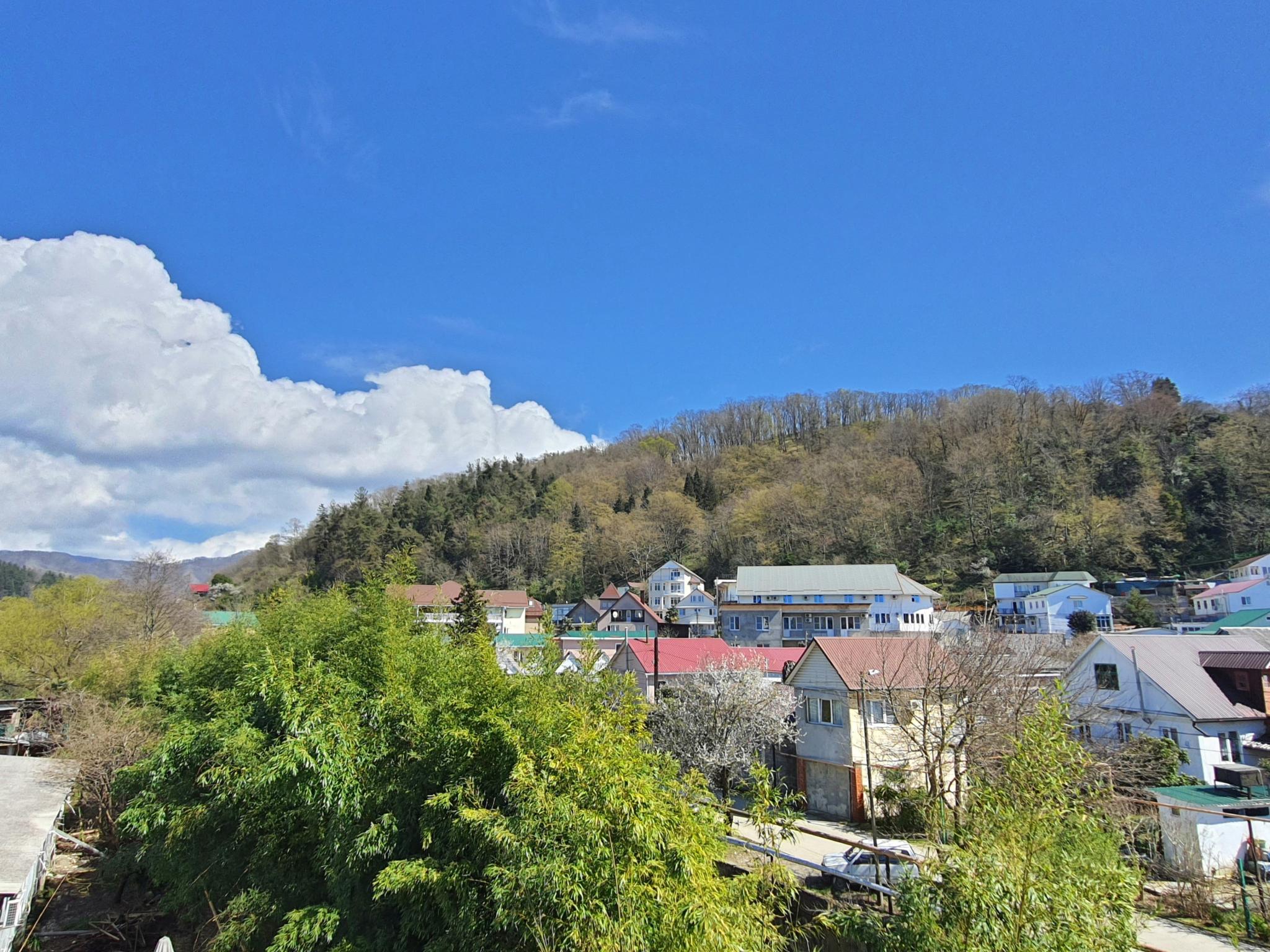 "сочи лоо прохладная. прохладный сочи. киви лоо. лоо прохладная. гостевой дом лоо на ул прохладная 1.