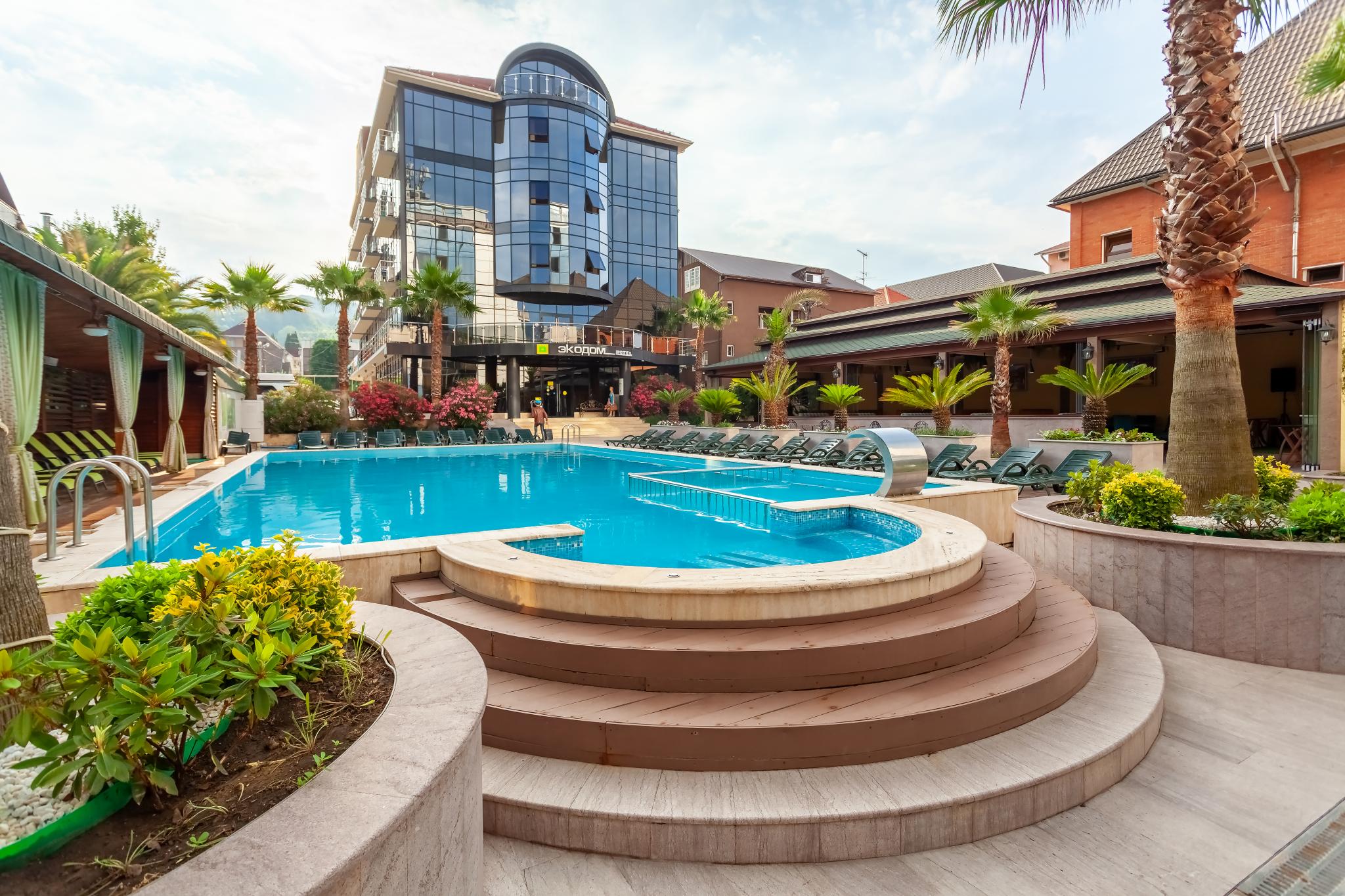 Отель АС 4*, Адлер, Сочи, цены от 5500 руб. 101Hotels.com