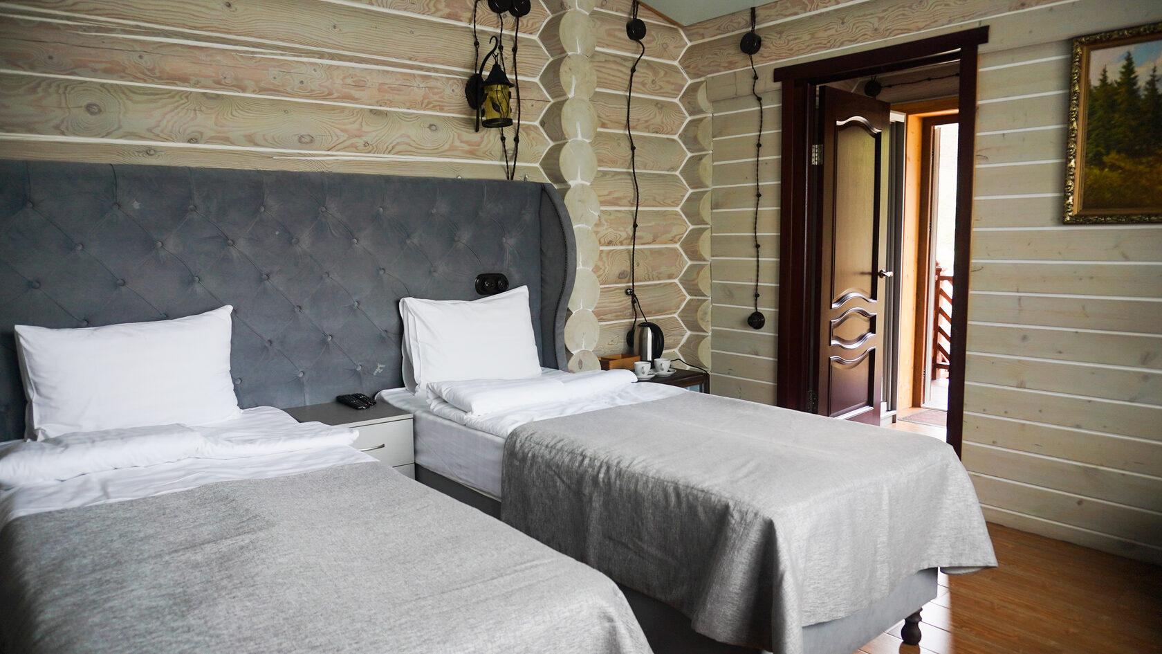 Архыз гостиницы на вершине. Софийские вершины архыз гостиница. Гостиничный комплекс архыз. Отель софийские вершины. Отель софийские вершины.