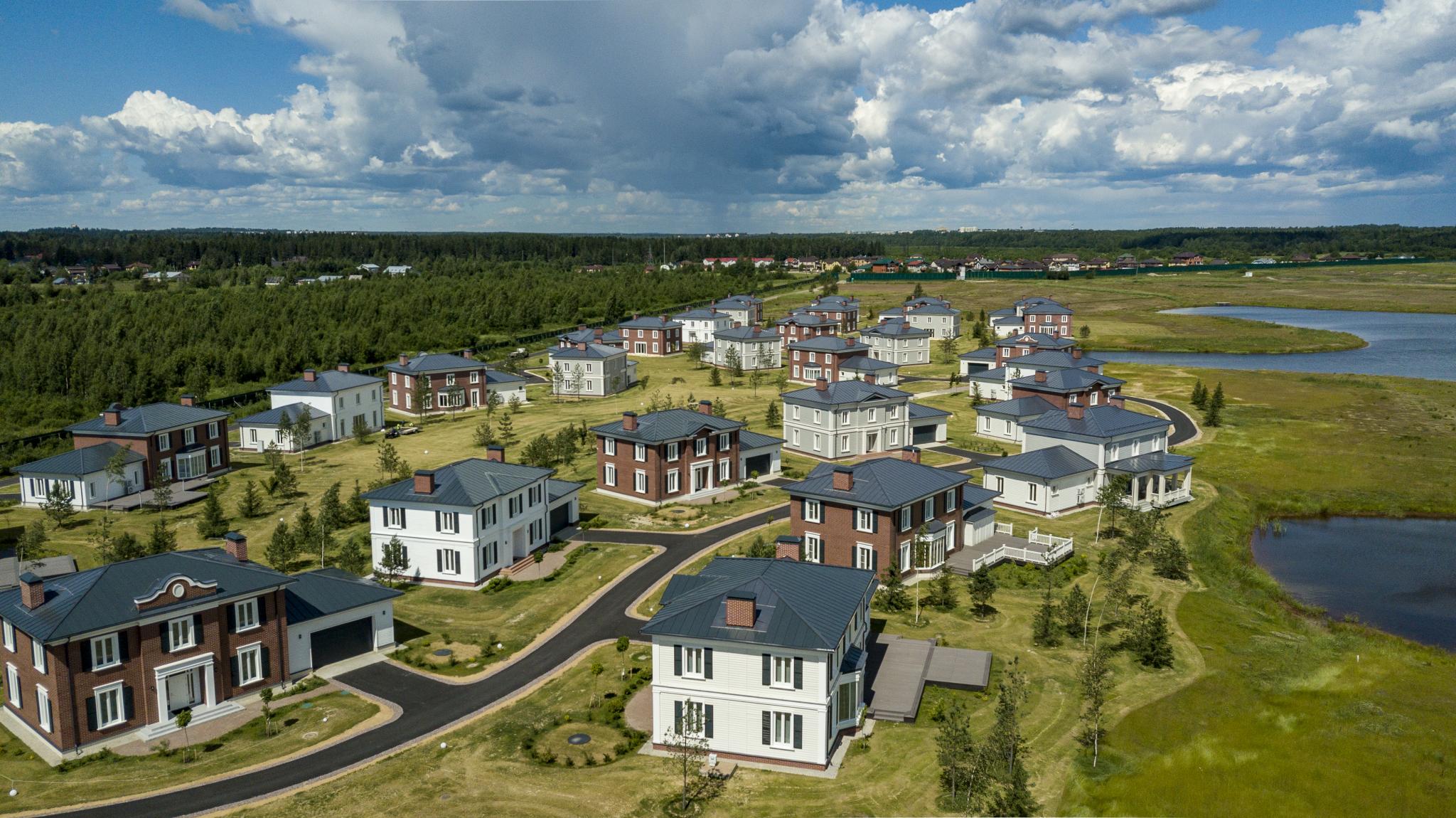 5 милл. Mill Creek Всеволожск. Милл крик парк Всеволожск. Гольф клуб Всеволожск Millcreek. Милл крик гольф.