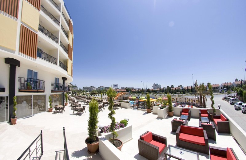 Arabella World Hotel, Turkey - HolidayGems.co.uk