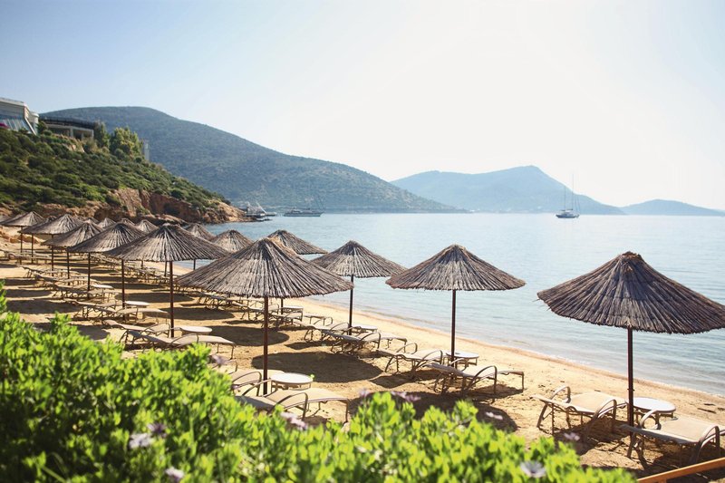 Лучшие пляжи в отелях турции. Кемпински Турция. Kempinski Bodrum 5. Бодрум пляжи. Турция пляж отель.