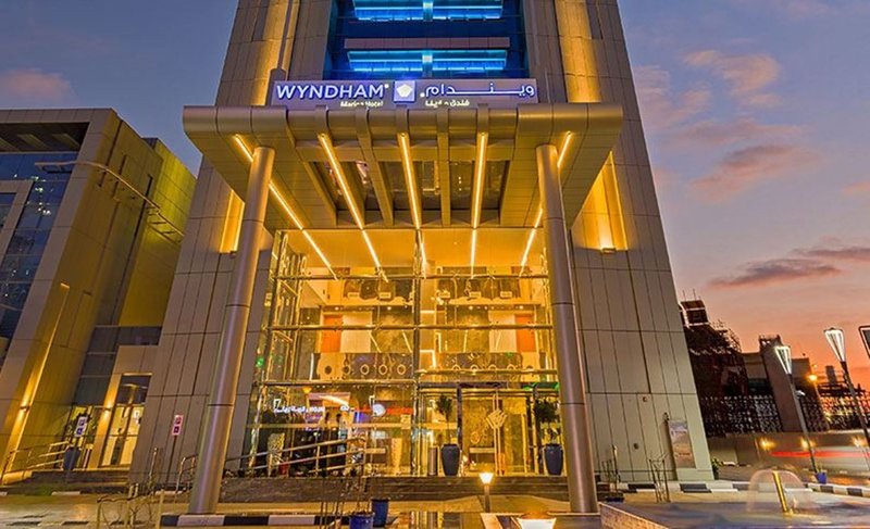 The first collection marina formerly wyndham dubai. Отель Wyndham Dubai Marina. Отель в Дубае Wyndham Dubai. Wyndham Dubai Marina Hotel 4