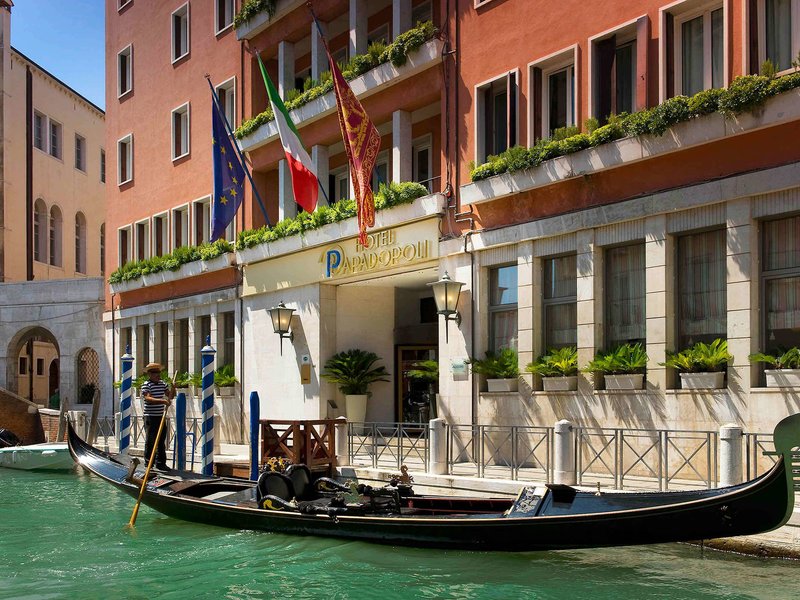 Sina Palazzo Sant'Angelo 4* в Венеции 7 отзывов об отеле, цены и фото номеров - 