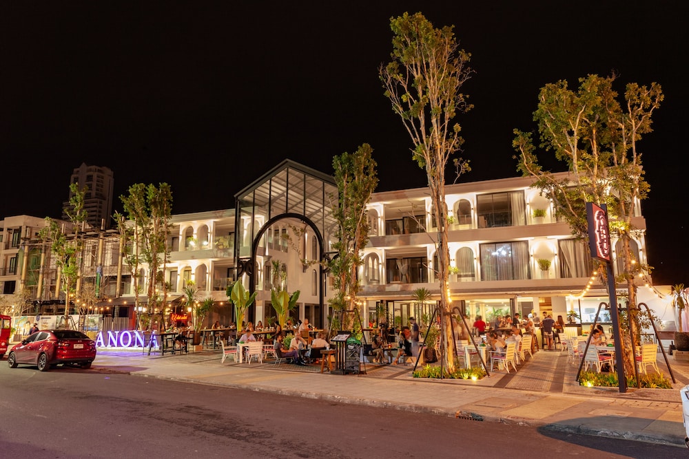 Anona beachfront resort. Baboona beachfront phuket resort 4. anona beachfront phuket resort 4 * (пхукет патонг). phuket emerald beach resort. phuket emerald beach resort and spa 5.