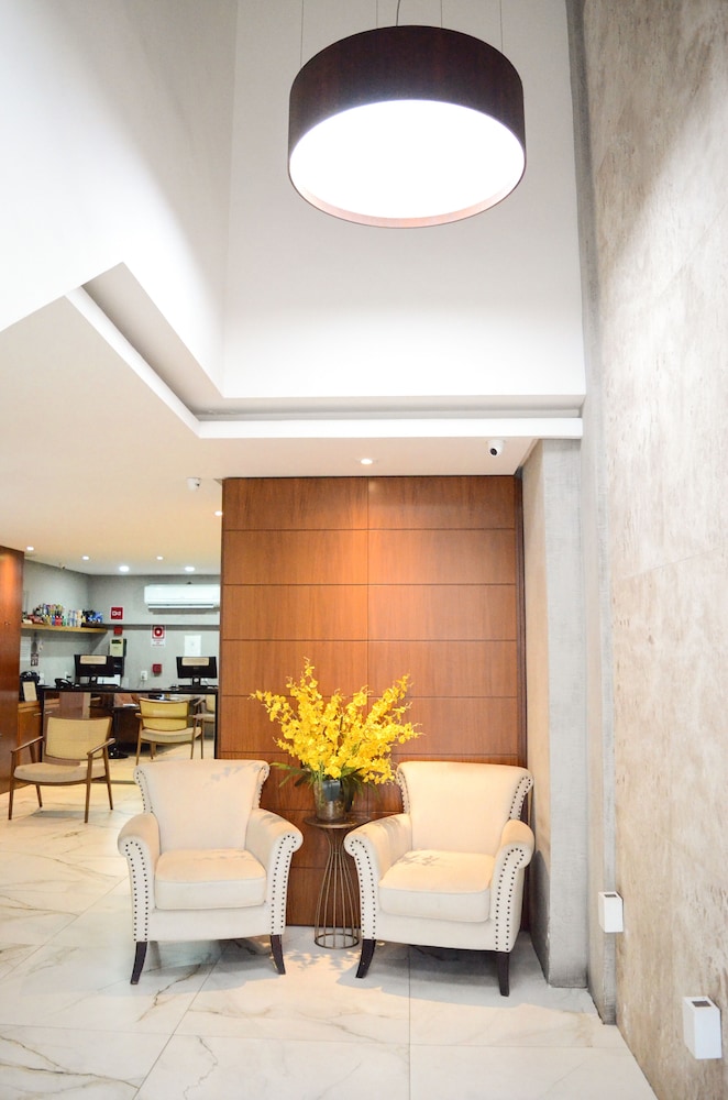 NOBILE EXPRESS JUIZ DE FORA, ЖуисдиФора — цены, отзывы, бронирование