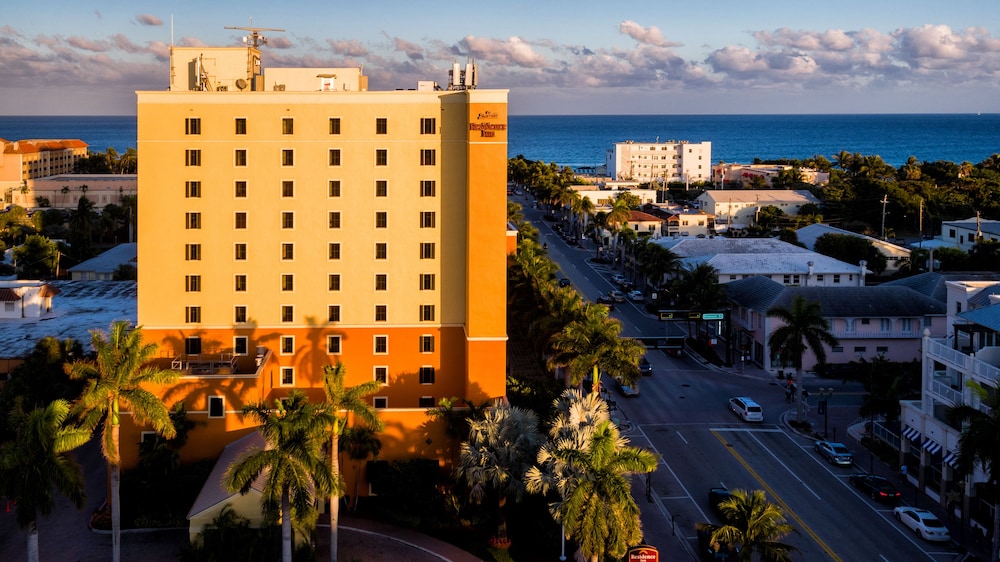 Г. Делрей-Бич. Golmar Beach Hotel.