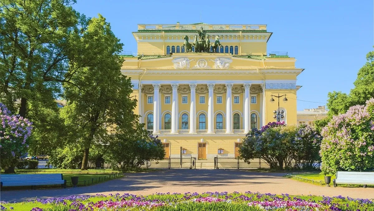 Александринский театр в Санкт-Петербурге