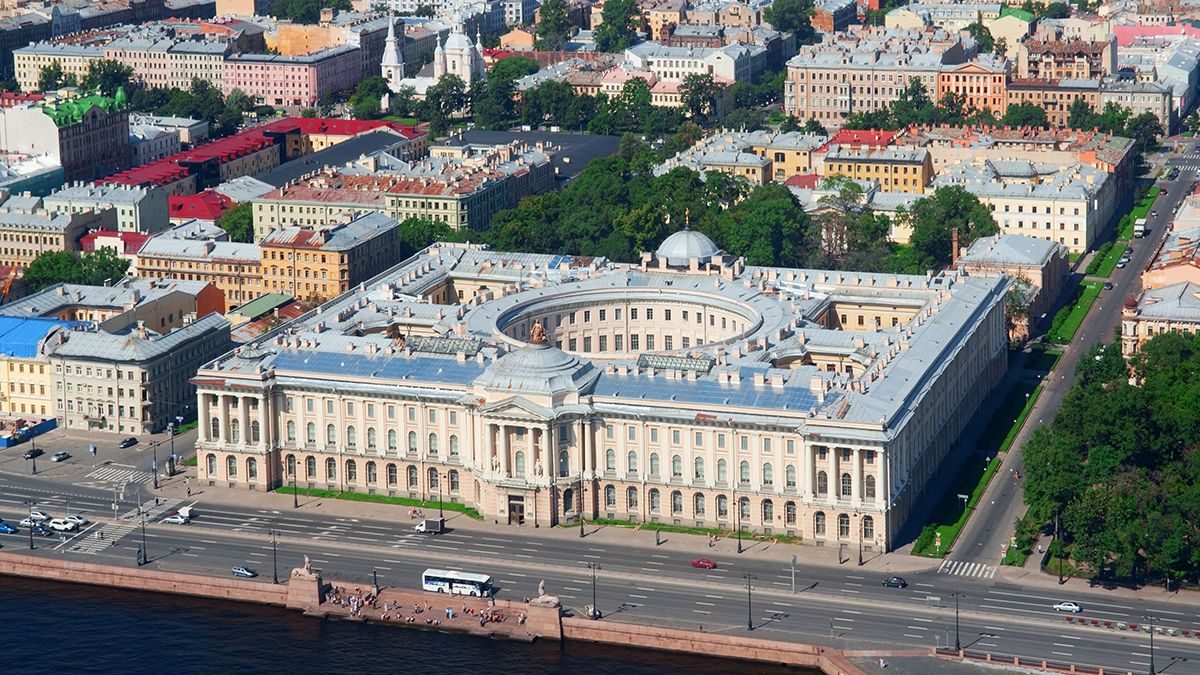 Академия художеств в Санкт-Петербурге: особенности архитектуры здания,  история Музея Академии, запись на экскурсии