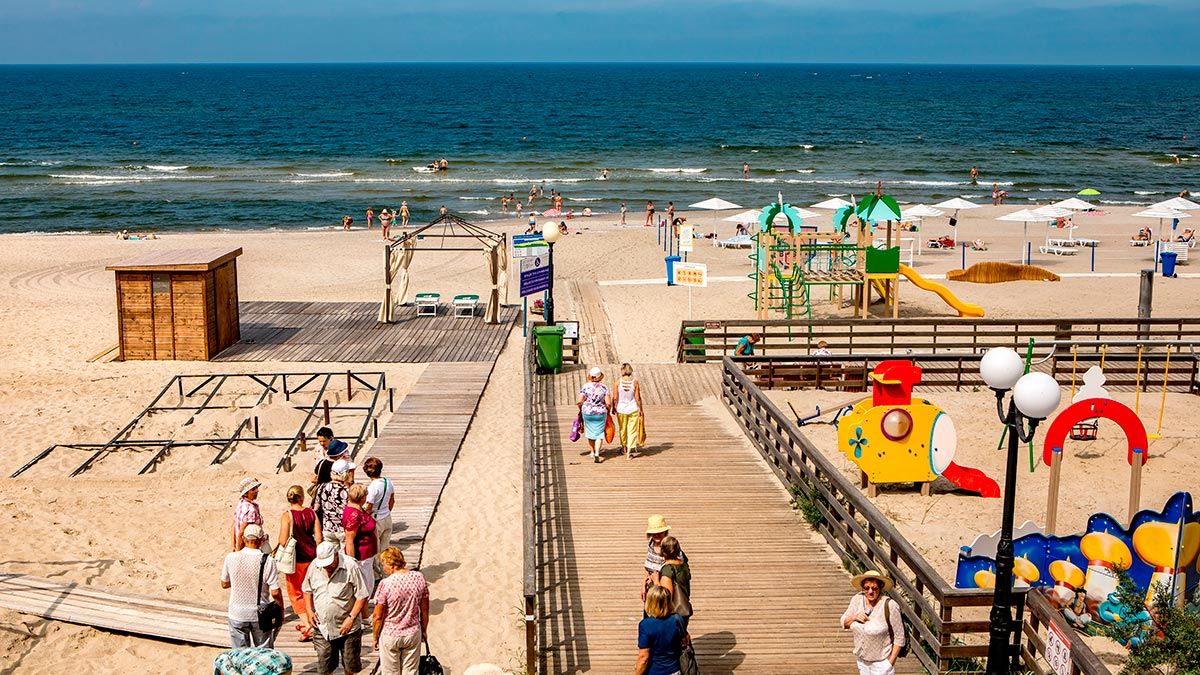 Пляжи с «Голубым флагом» в Краснодарском крае, Калининградской области,  Крыму