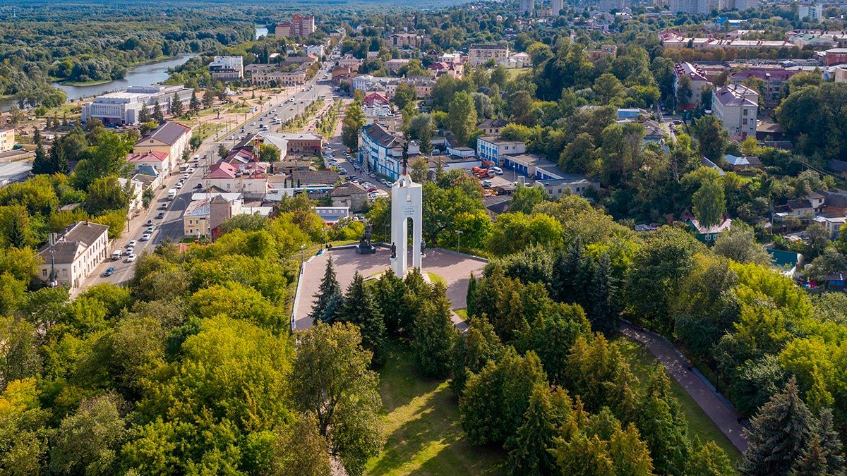 Брянск: где находится и чем славится этот старинный город