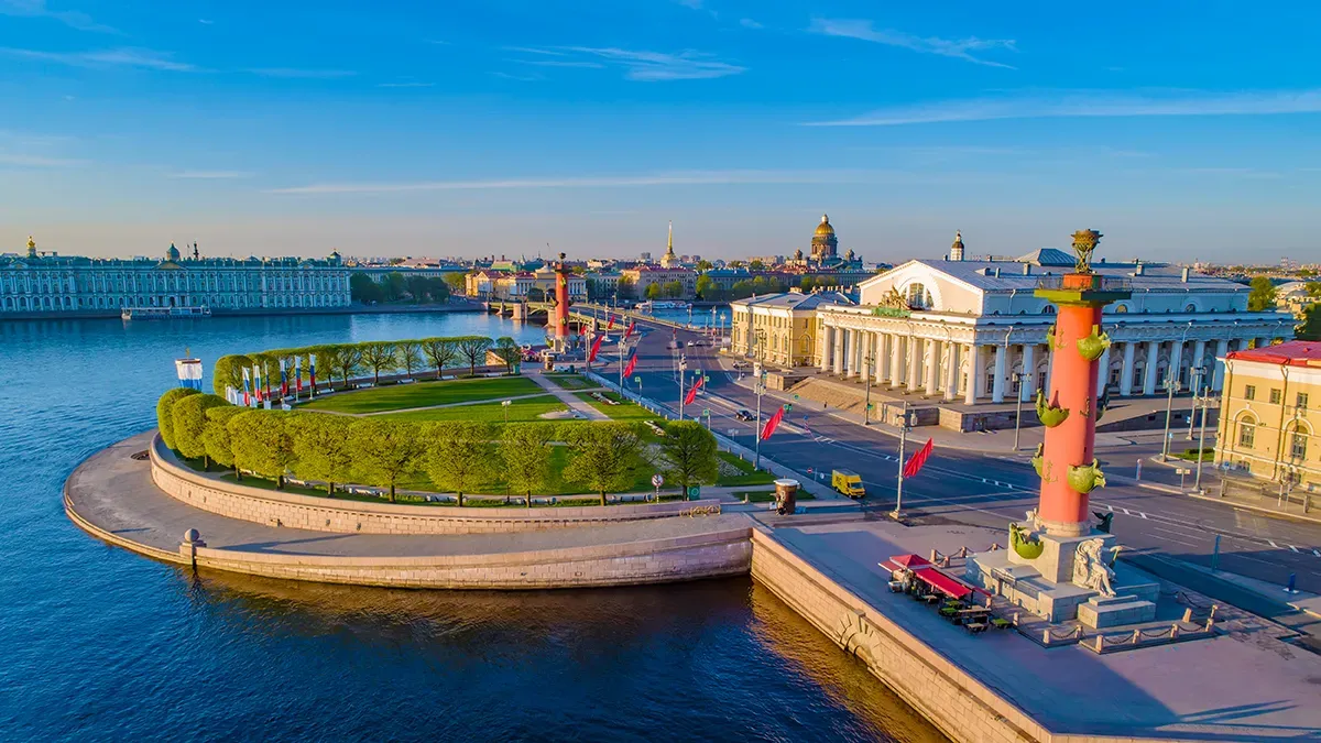 Первый раз в Петербурге: 10 обязательных к посещению мест